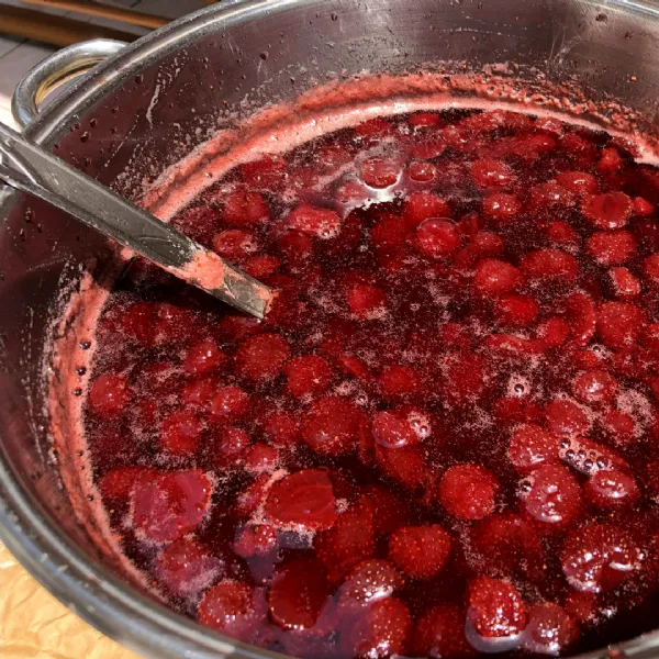Learn how to make strawberry jam and strawberry preserves at Rosie's Preserving School UK