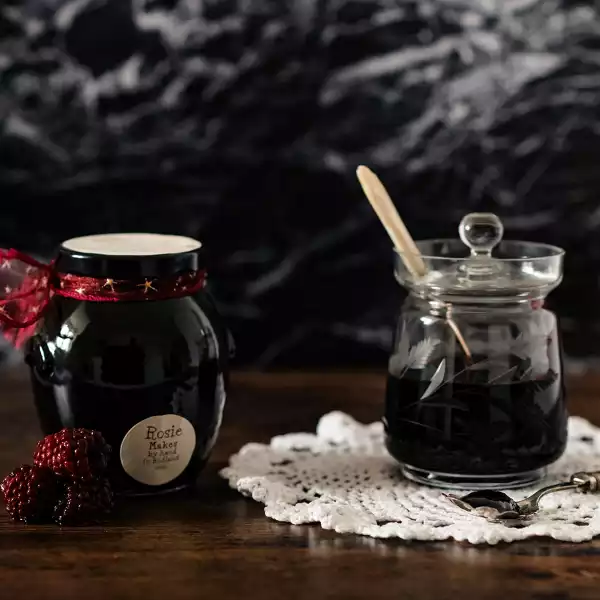 learn to make blackcurrant jam in our online workshop at Rosie's Preserving School UK