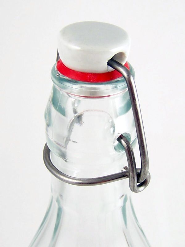 Swing Top Bottle Ceramic Clip 2